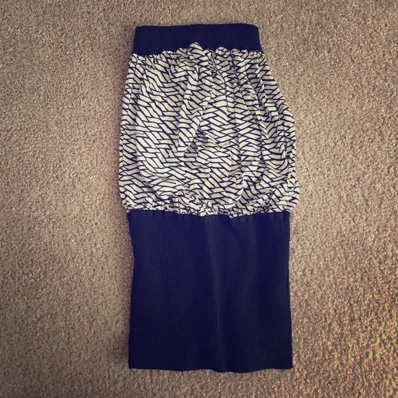 Strapless black and white top