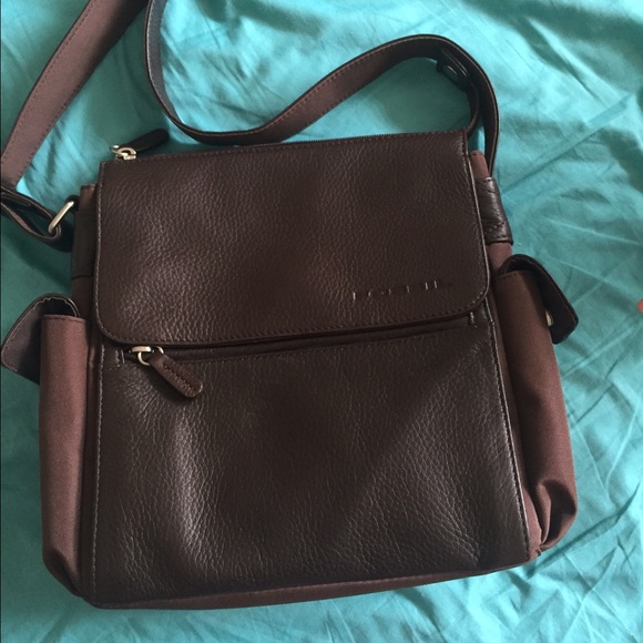 Crossbody bag