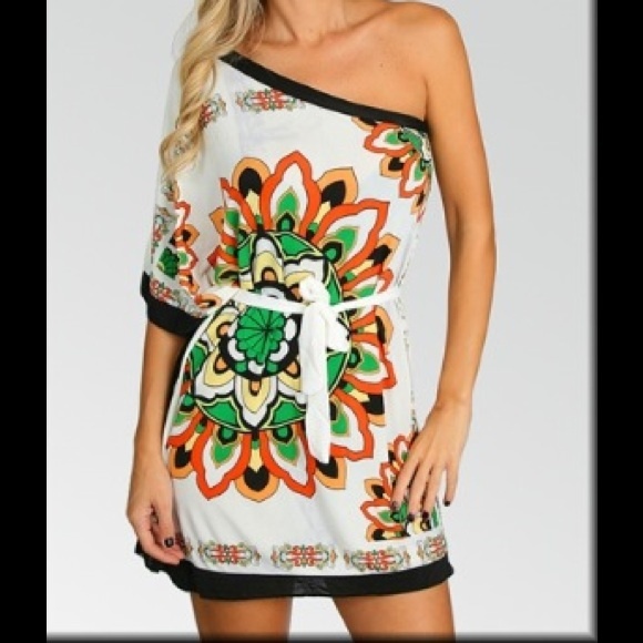Dresses & Skirts - For @staciking 1 Floral One Shoulder 1 Brown dress