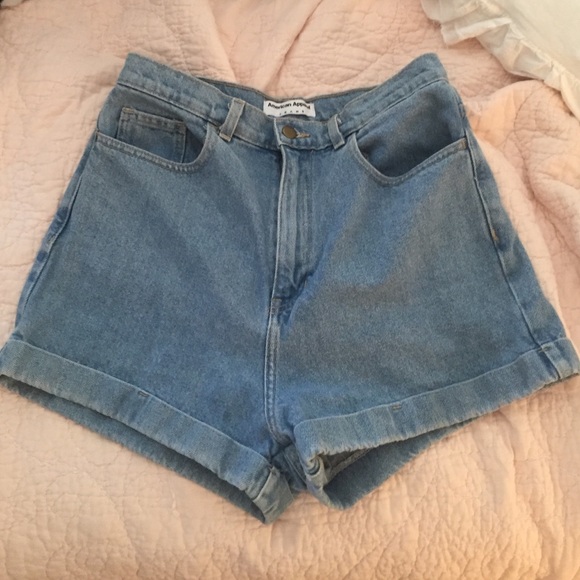 American Apparel Denim - American Apparel Highwaisted lightwash shorts