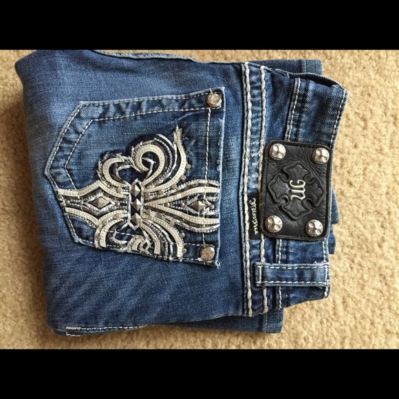 Miss Me Flared jeans