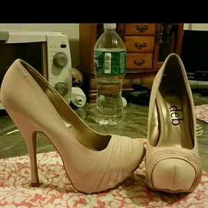Blush colored deb's pumps