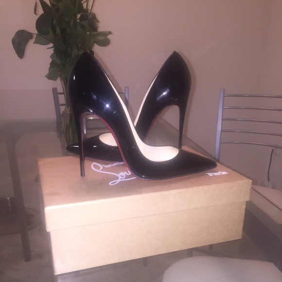 Christian Louboutin So Kate (black) - Picture 2 of 4