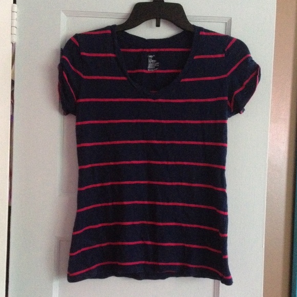 GAP, navy blue and pink striped tee