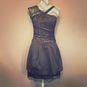 Black lace party mini dress