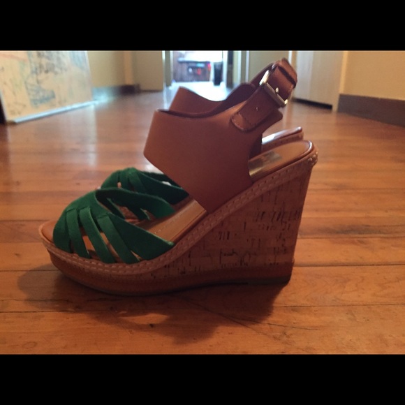Dolce Vita corkscrew wedges