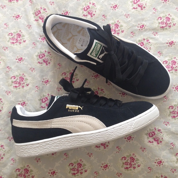 Puma Shoes - Puma suede sneakers