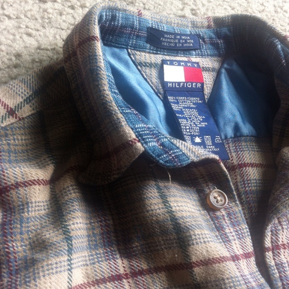 Tommy Hilfiger Flannel - Picture 3 of 3