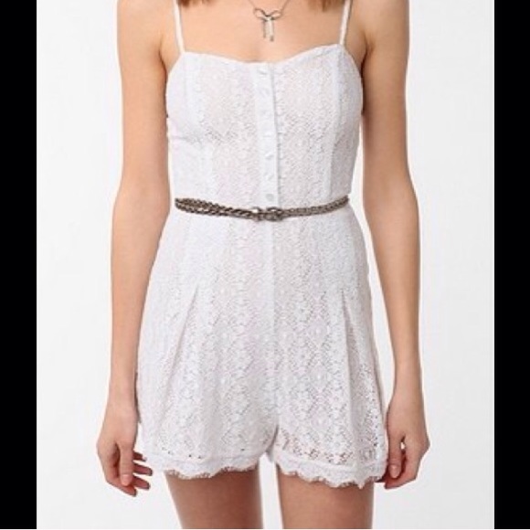 Kimchi Blue UO Romper✨Final Reduction✨