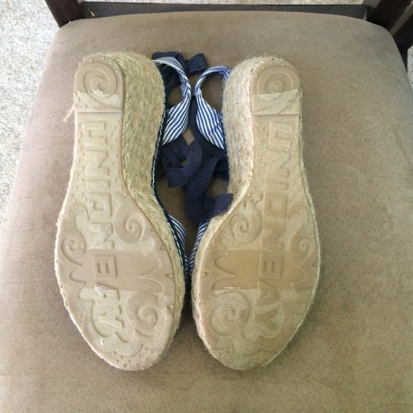 Multi patterned Wedges - Picture 3 of 4