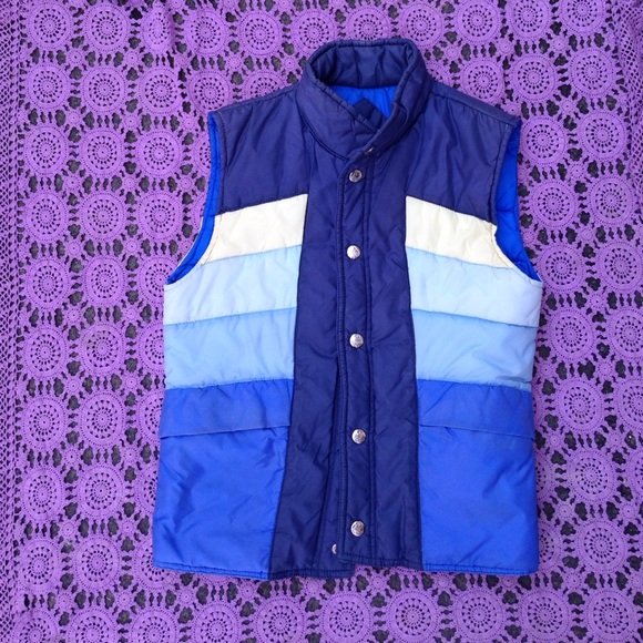 Retro puffer vest
