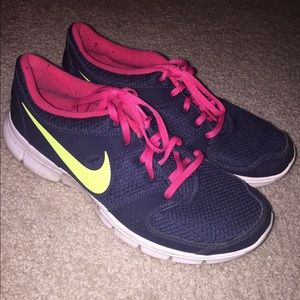 Nike Flex Experience RN