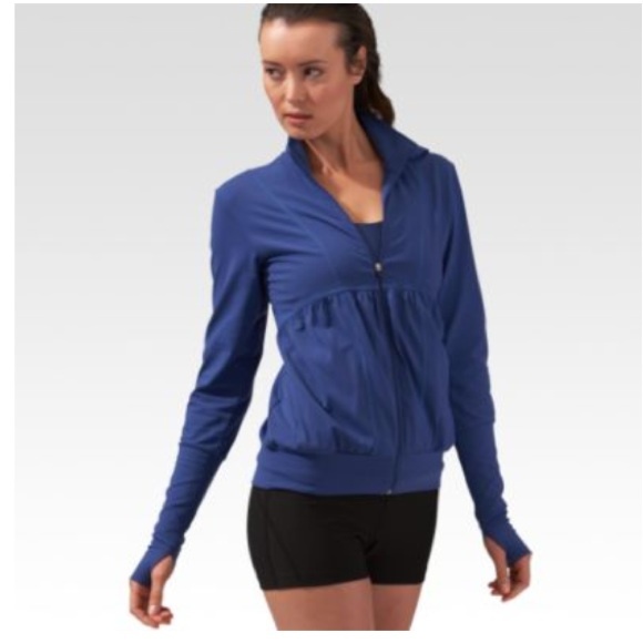 LUCY zip up sweater