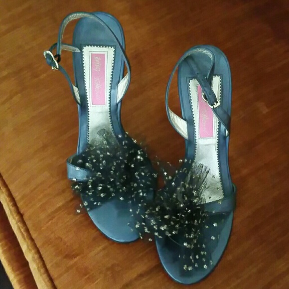 Betsey Johnson Shoes 6.5