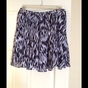 Skater skirt with pockets