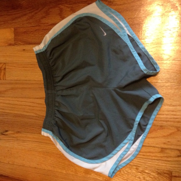 Nike tempo running shorts