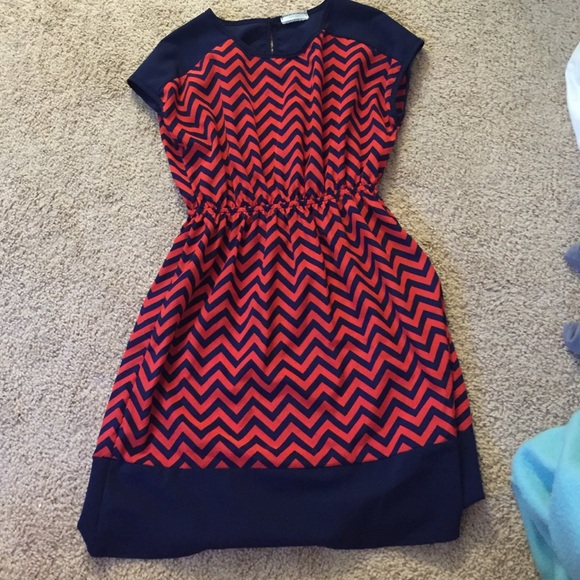 Orange and navy chevron dress - Picture 1 of 1