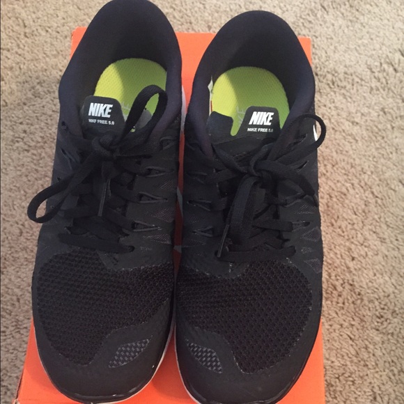 nike shoes app 29 nike shoes sold in another app nike free run sz nike shoes app 29 nike shoes sold in another app nike free run sz