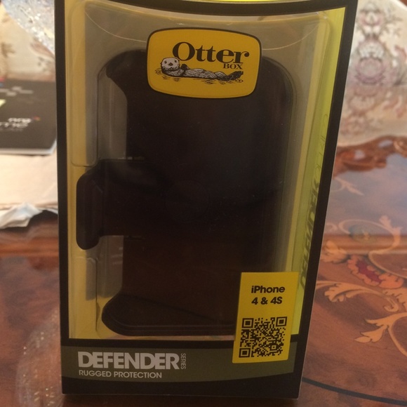 Otter box iphone case