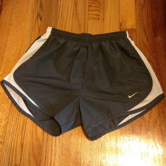 Nike tempo running shorts