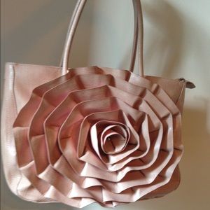 Light pink faux snakeskin purse