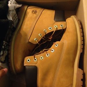 Tan Timberlands In Great condition