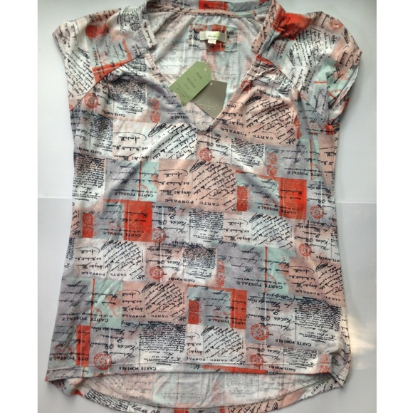 Adorable Anthropologie Flowy Top