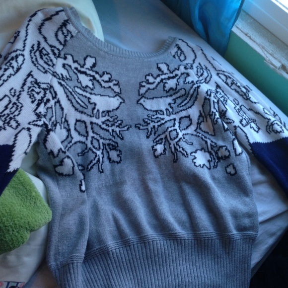 bird sweater