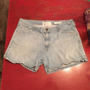 Levi Strauss Jean shorts