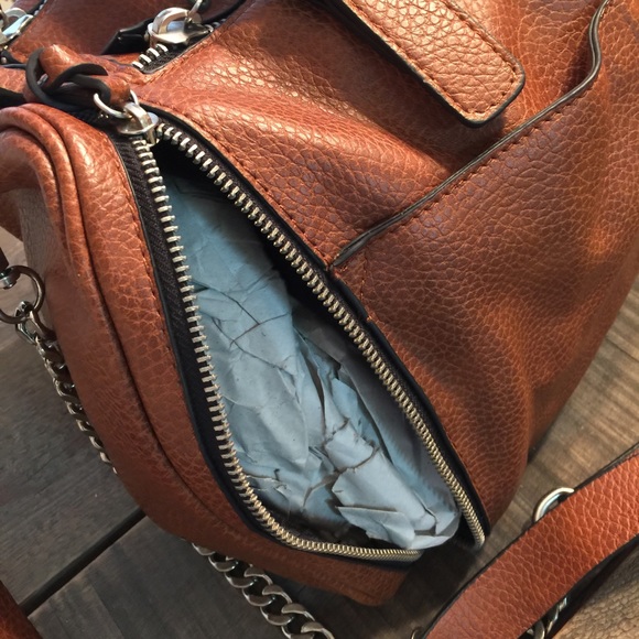 Zara Handbag - Picture 3 of 3