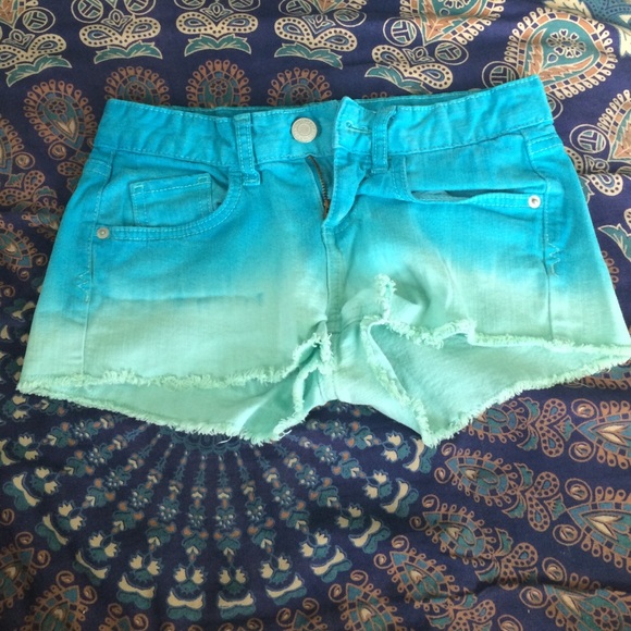 tie dye blue denim shorts