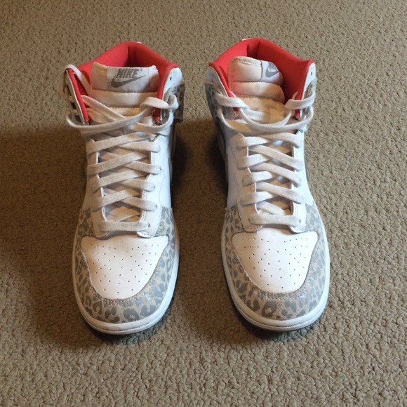 Nike shoes