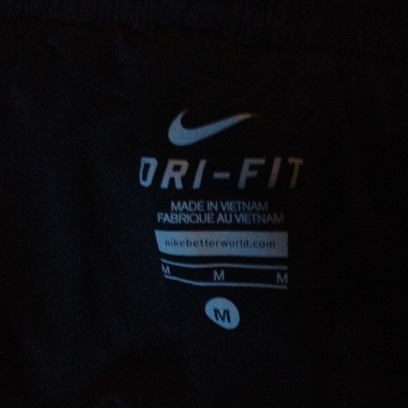 Nike Running Shorts *Closet Clean Out* - Picture 2 of 2
