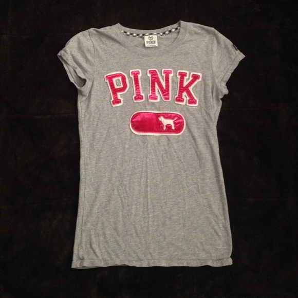 Fitted tee