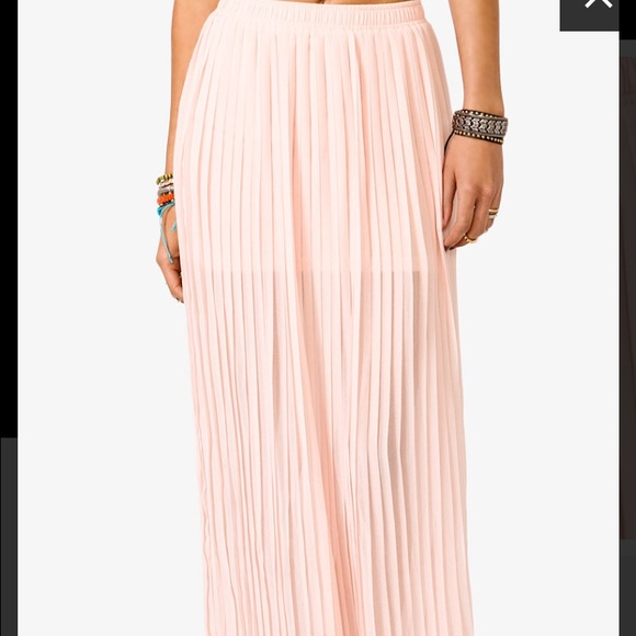 SOLD Maxi Forever 21 skirt - Picture 3 of 4