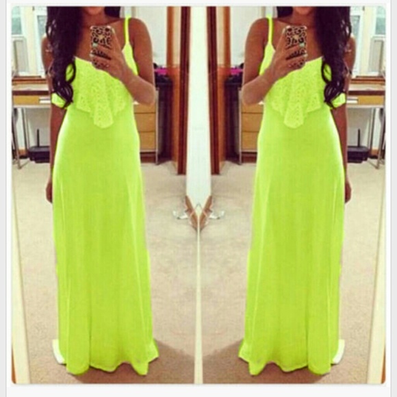 Dresses & Skirts - Neon green dress size large nwt