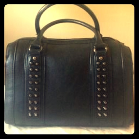 Aldo purse, black leather like new!