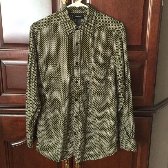 Long sleeve men's shirt. Button down