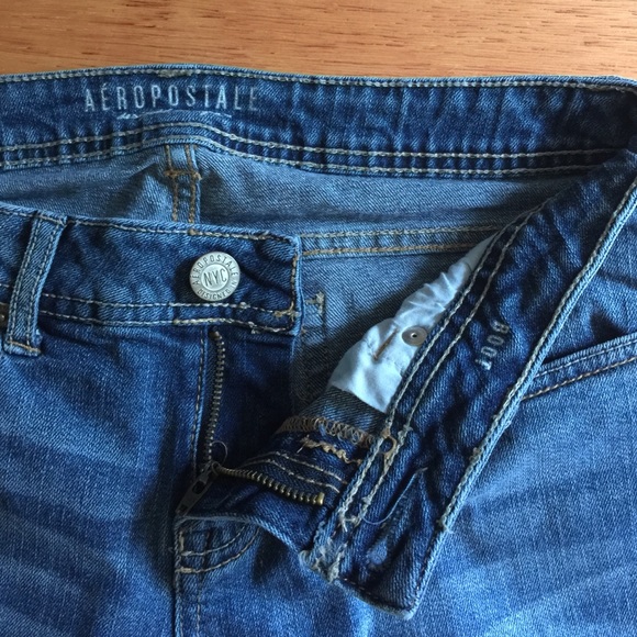 Aeropostale Bootcut Jeans - Size 4 Short