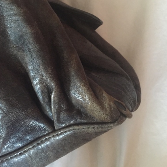 ❌SOLD❌ Junior Drake Leather Handbag 🌻 - Picture 2 of 3