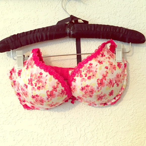 Victoria's Secret - floral push-up bra.
