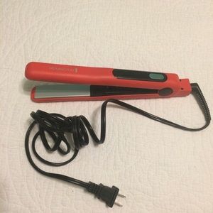 Remington flat iron