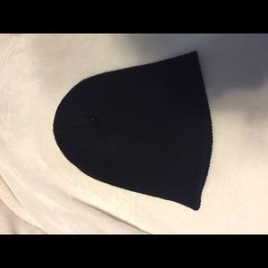 Simple black beenie