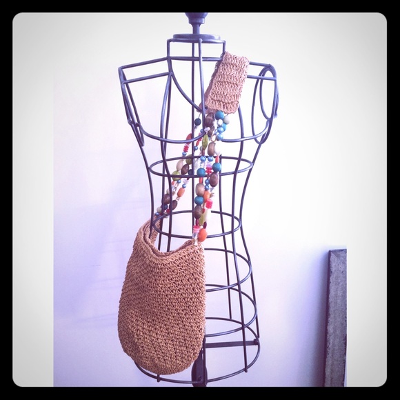 Straw crossbody