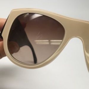 CHANEL Other - Chanel sunnies CHANEL Other - Chanel sunnies