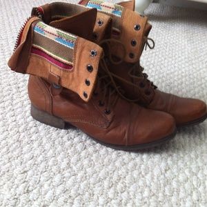 Tan Combat Boots