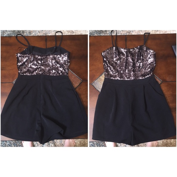 FOREVER 21 Sequin romper