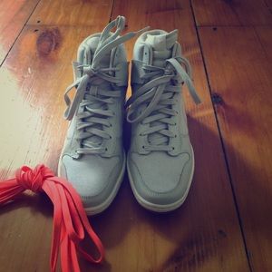 Nike Sky Hi Dunks, size 7, never worn