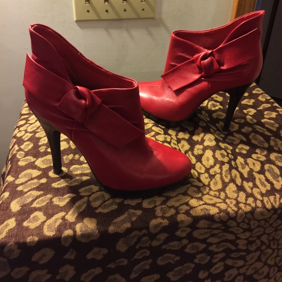 ALDO Shoes - ALDO RED LEATHER BOOTIE
