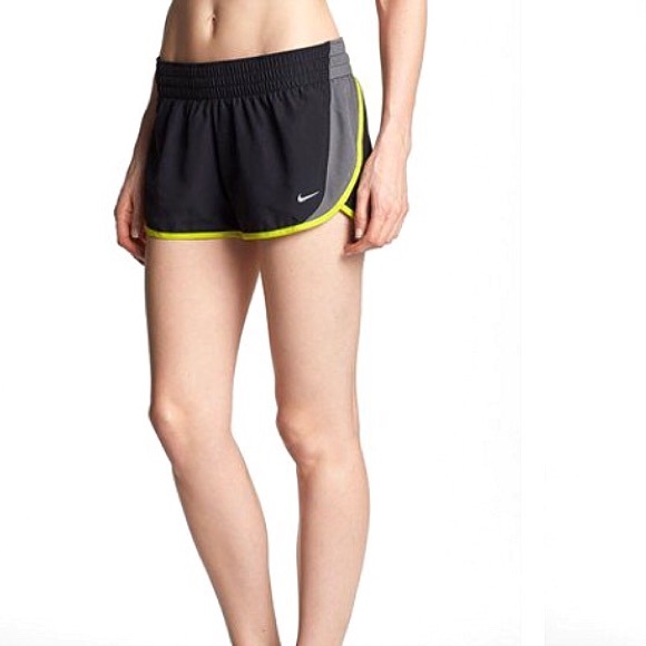 nike shorts urban outfitters